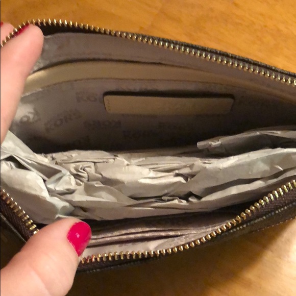 Michael Kors Wristlet